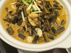 -洈水谣 · 地道荆州松滋菜(菱角湖公园店)