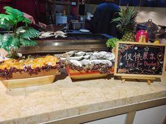 -大中华希尔顿酒店-念自助餐·嗨啤·小龙虾