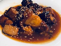 外婆家的红烧肉-悦哉·派对·草坪婚礼·围炉煮茶(三圣乡店)