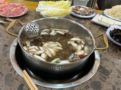 -乳仔牛牦牛汤锅 烤羊排(松潘古城店)