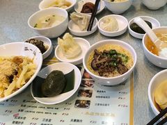 -正一涵老味道名小吃(广汉总店)