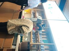 -蜜桃餐厅·伴山(绿宝广场店)