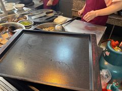 -松树干拌面店