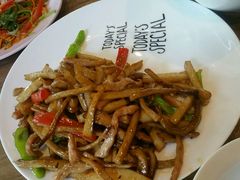 -臻味私厨(国际社区店)