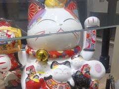 -华夏典当行(龙德广场店)