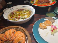 -粤·向群饭店(麓景路店)