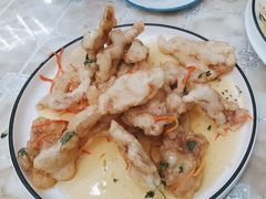 -老码头黑皮肘子锅包肉熏酱水饺(文政街店)