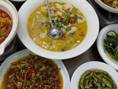 -椒香川流不息川菜馆(二七北路店)