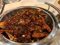 -凤凰路何眼镜香辣蟹(花果园店)