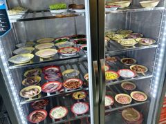 -三番火辣串串香(总店)
