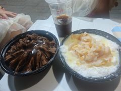荔枝奶冰-小胖老味刨冰