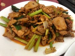 -香猪美食(中心店)
