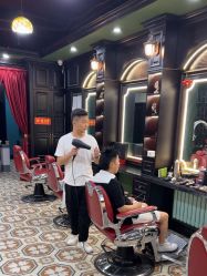 -豪帅男士理容馆