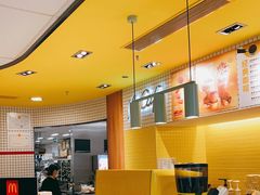 -麦当劳(玉桥中路店)