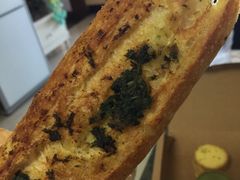 香蒜法棍-老梦面包 CHEZMOREL(三源里店)
