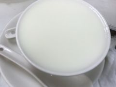 蛋白炖鲜牛奶-澳洲牛奶公司(佐敦店)