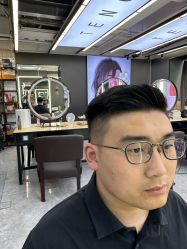 -藤野造型烫发染发