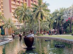 -三亚湾海居铂尔曼度假酒店