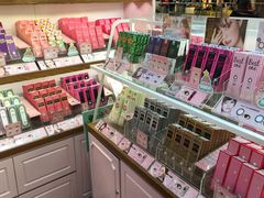 -4iNLOOK美瞳店(上海日月光中岛店)