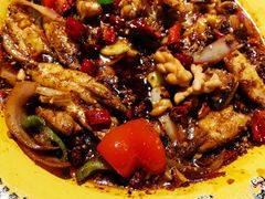 -休记光头香辣蟹干锅店(衣冠庙店)