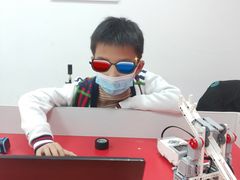 -童程童美·信息学竞赛·乐高机器人编程(龙华校区)