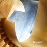金色旋转楼梯来了