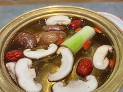 -侃爷南门铜锅涮肉