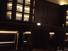 -LONG BAR 廊吧(外滩华尔道夫酒店)