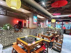 -辣莊重庆老火锅(威海高铁站韩乐坊店)