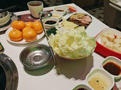 -洪氏嗨捞·广东猪肚鸡·椰子鸡火锅(西咸万象城店)