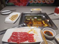 -海底捞火锅(曹安公路店)