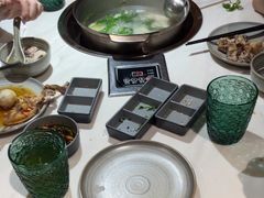 -喃喃椰·糟粕醋椰子鸡火锅(七堡花园店)