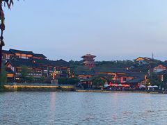 -茅山东方盐湖城景区