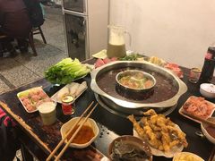 -邓莽子老火锅(中兴路总店)