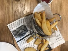 -LO CALCOW卡路力轻食主义餐厅(陆家嘴店)