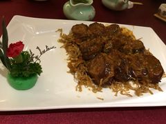 -景月阁空中食府(希尔顿酒店)