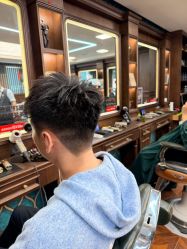 -贝勒爷专业男发