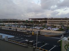 -虹桥火车站-停车场