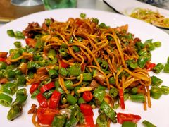 双椒鸡捞面-咪咪川菜(太乙路店)