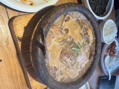 白洋淀石锅嘎鱼-小放牛炒菜馆(军校店)