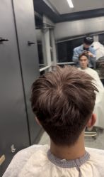 -藤野造型烫发染发