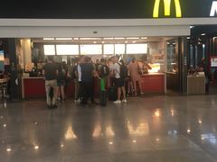 -麦当劳(深圳北站高铁店)