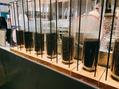 自助调料区-喜茶(上海兴业太古汇店)