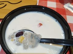 -琼大师东方烤乳猪(亚特兰蒂斯店)