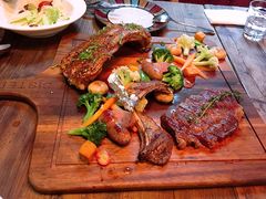 -SISTERS BAR RESTAURANT川意酒馆(嘉善老市H楼店)