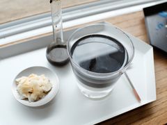 白加黑-茶是一枝花泡茶店