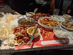 -李双猪·小龙虾·烧烤·羊肉煲(乐山店)