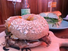 -Catch Bagel(芳草地店)