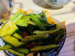 -内蒙焖面大盆骨餐馆(山大路店)