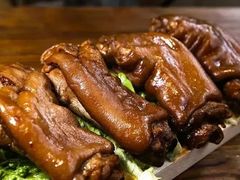 -几个木匠匠人厨房
